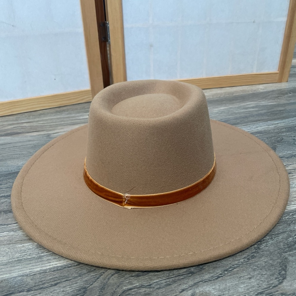 Forever 21 Tan Wide-Brim Hat